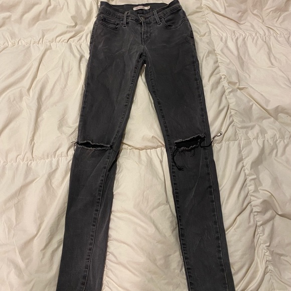 Levi’s Skinny Jeans - Picture 1 of 8